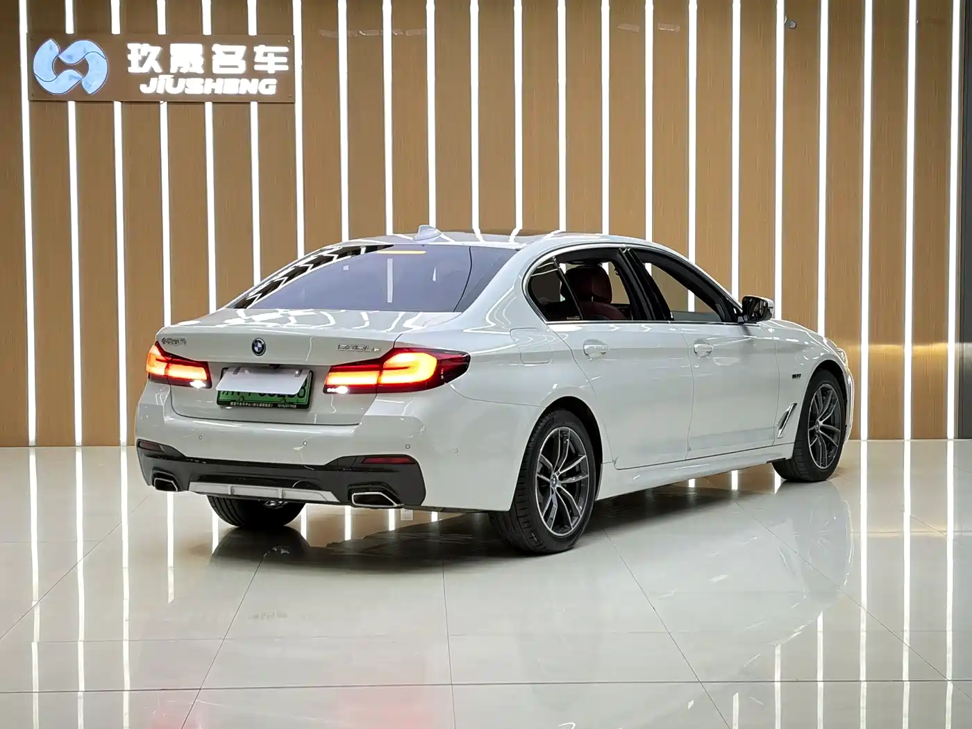BMW 5 Series New Energy 2022 Facelift II 535Le Pioneer Edition M Sport Package фото 15