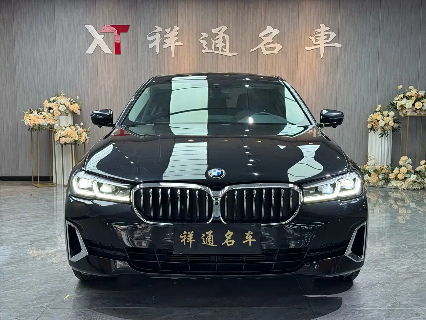 BMW 5 Series 2021 525Li Luxury Package фото 2
