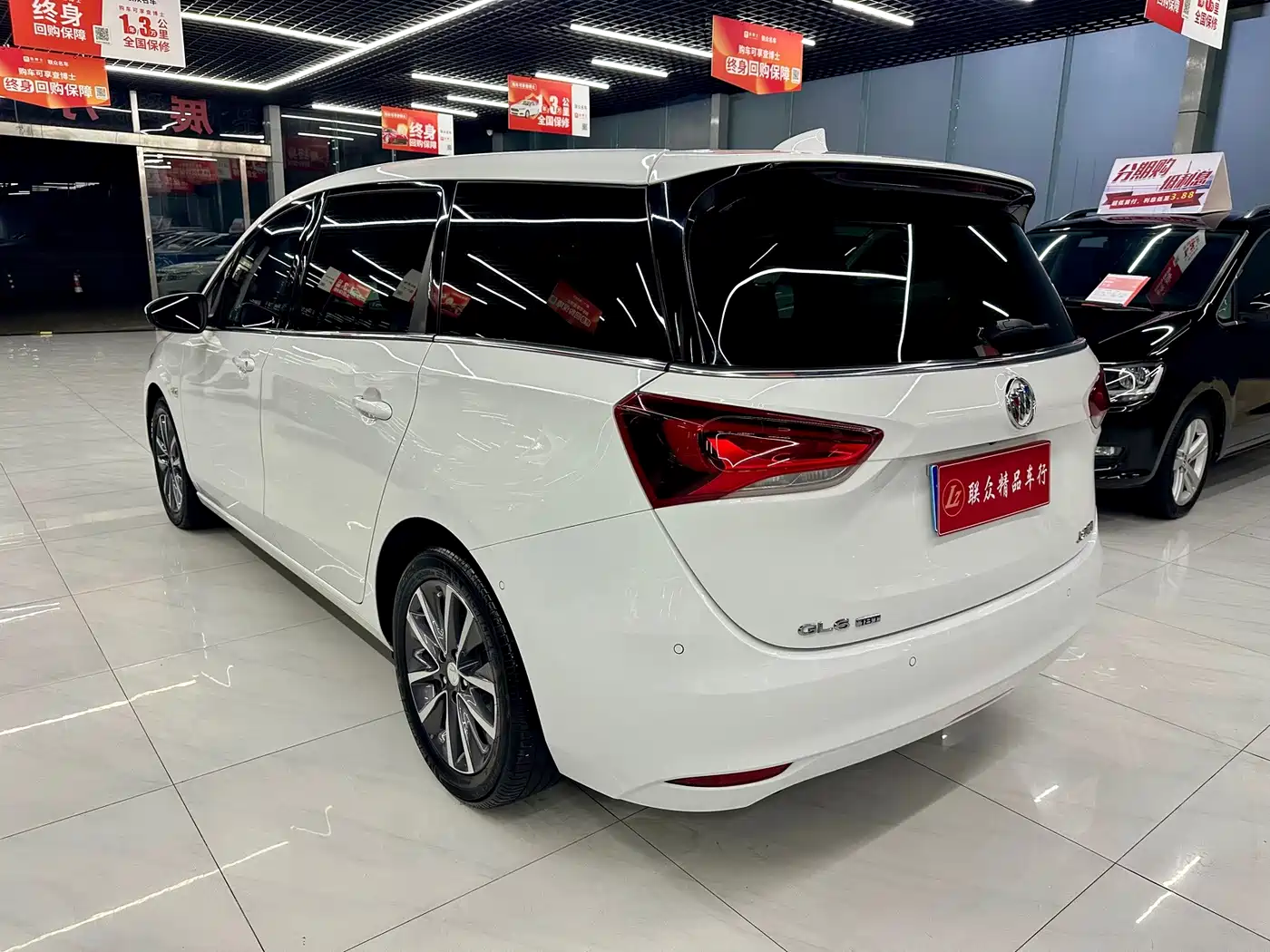 Buick GL6 2018 2018 18T 6-Seater Premium