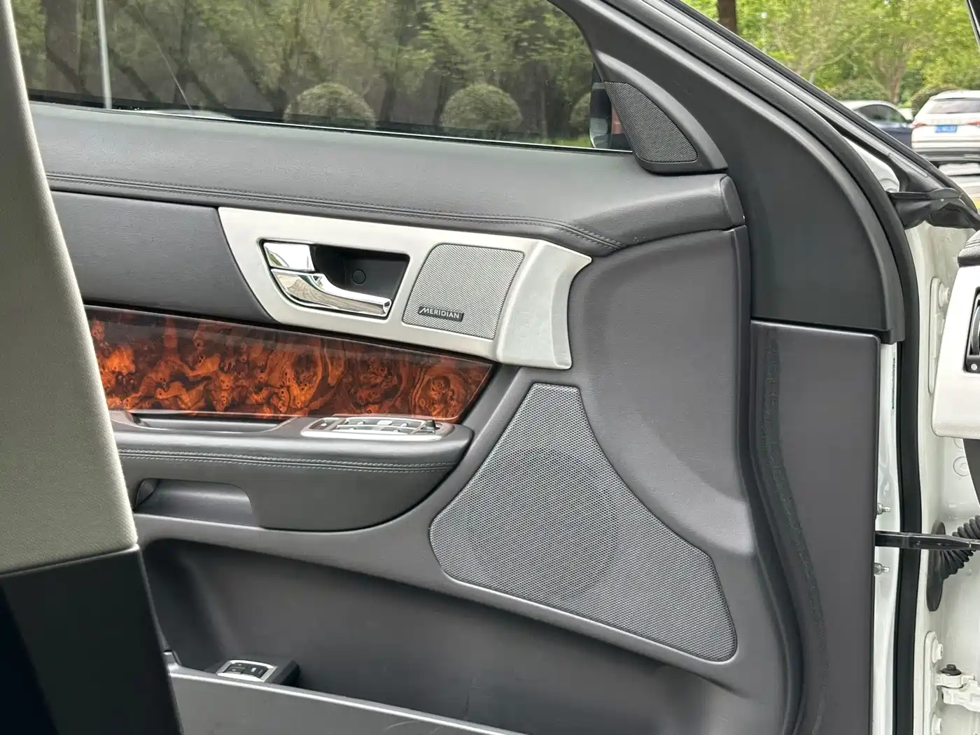 Jaguar XF 2013 2014 XF 2.0T Elegance Edition