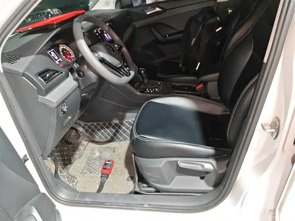 VOLKSWAGEN TUYUE