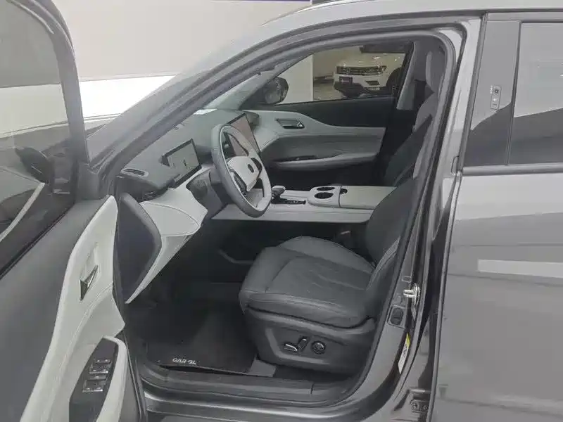 Changan UNI-Z New Energy 2024 2024 Blue Whale Smart Electric iDD 125km Excellence Model