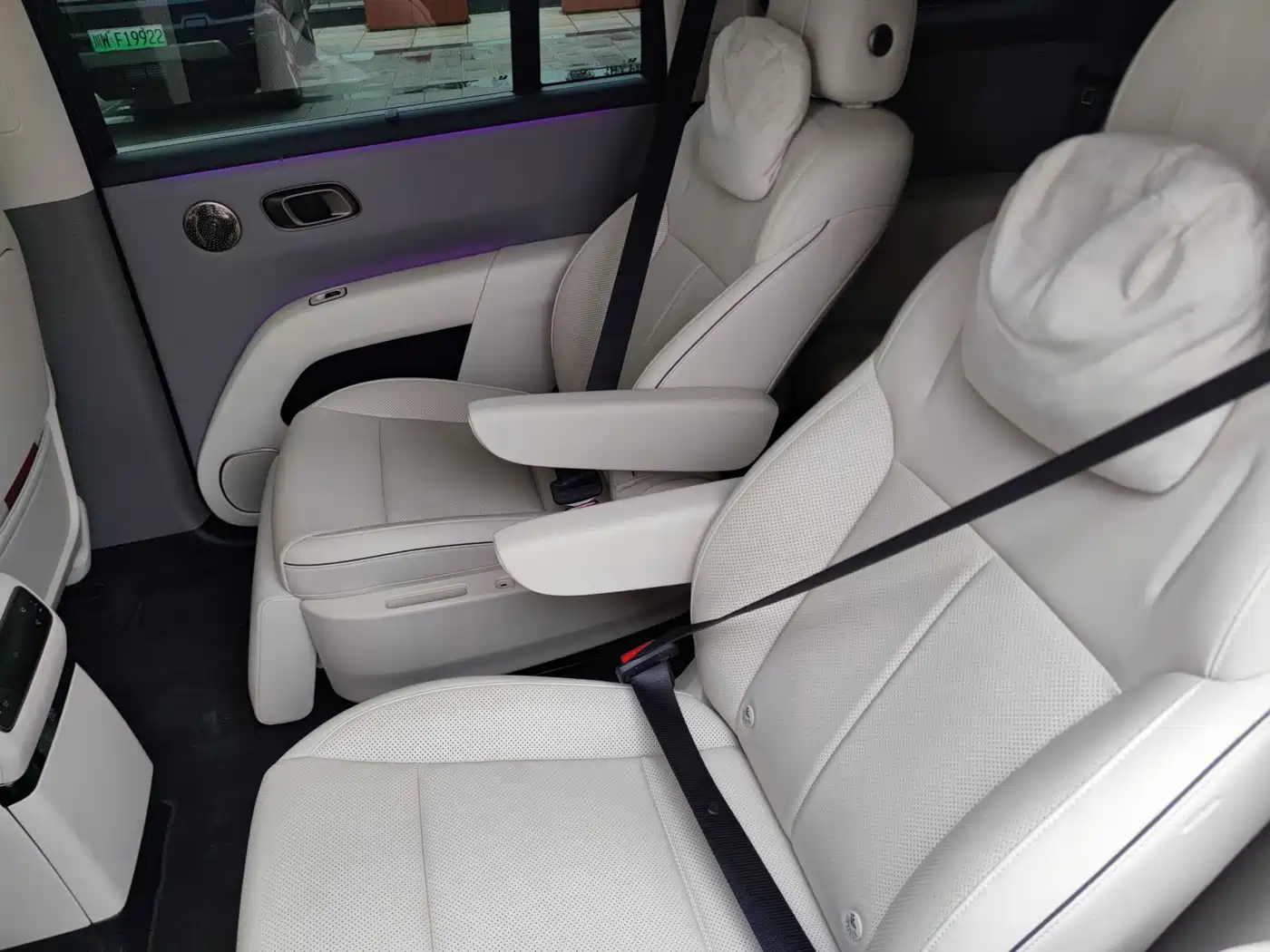 Li Auto Li i8 2025 2025 Standard Edition
