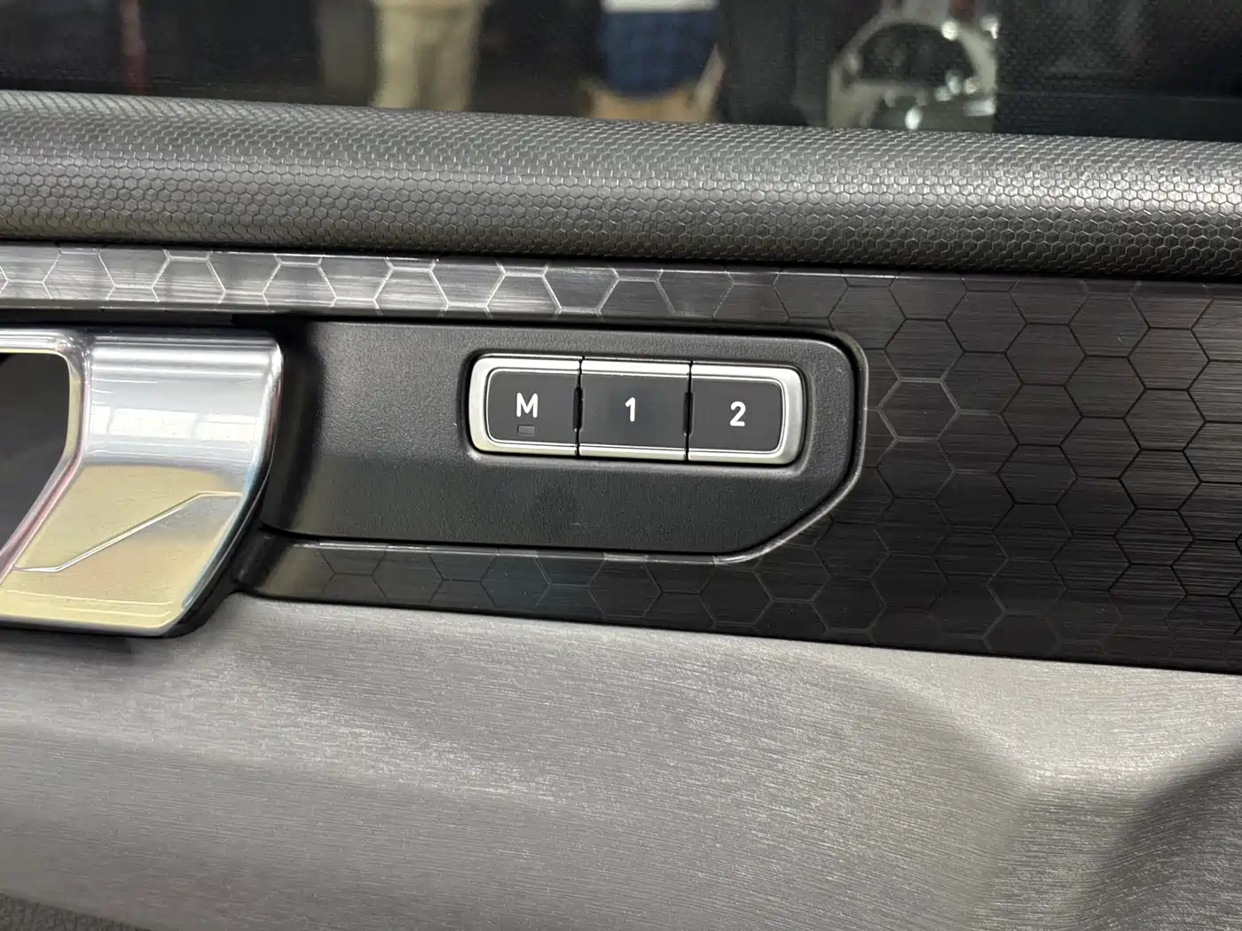 Lynk & Co 03 2021 2.0TD Auto Jin Pro фото 12