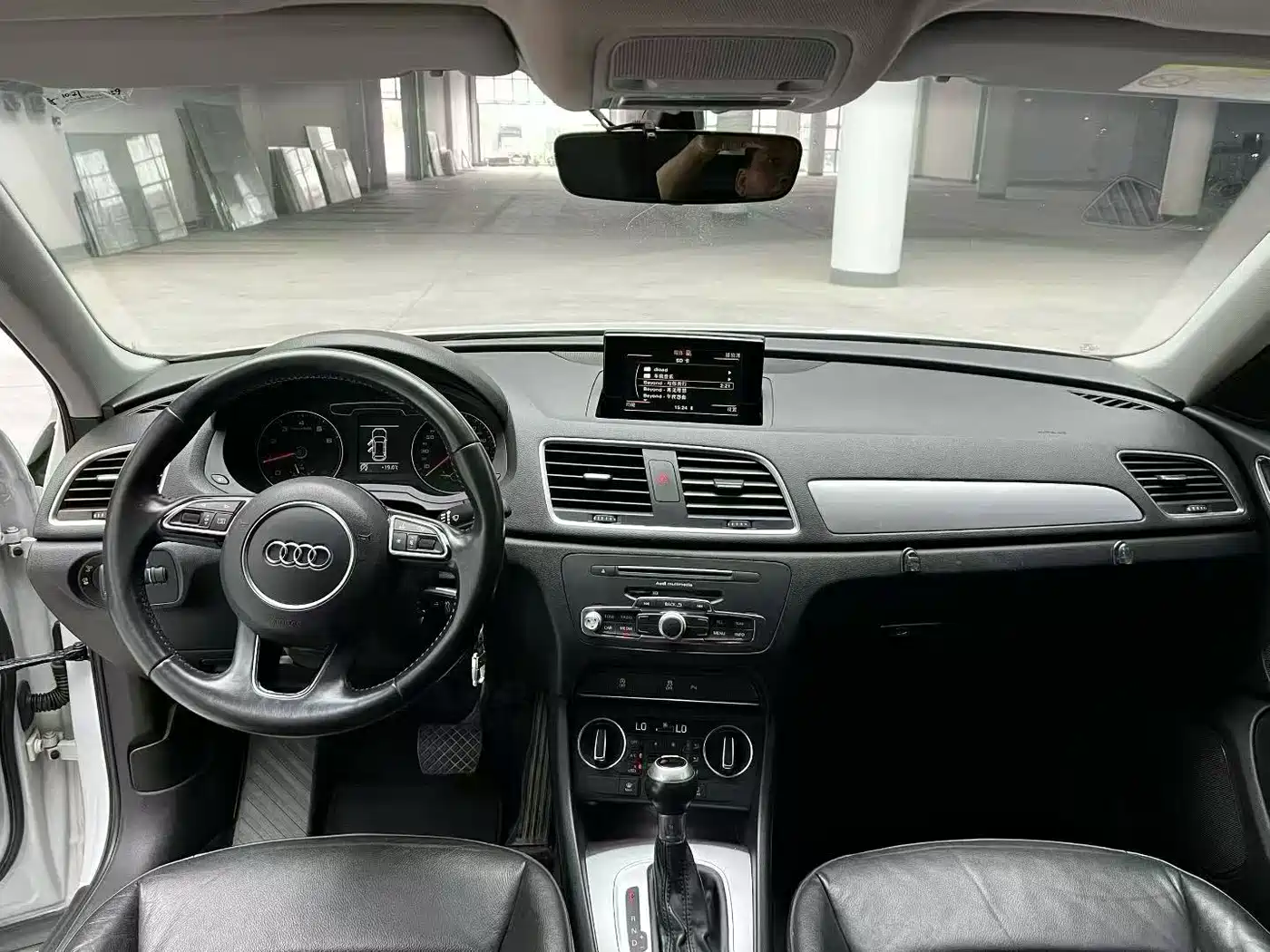 Audi Q3 2018 30th Anniversary Edition 35 TFSI Sport фото 5