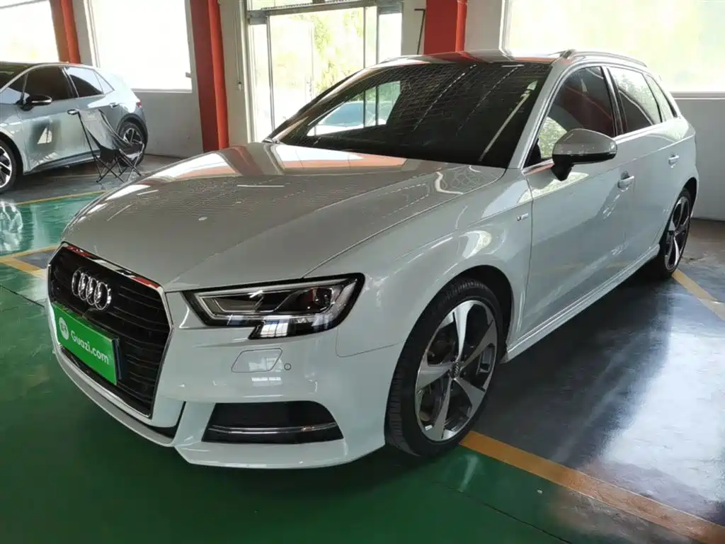 Audi A3 2018 30th Anniversary Sportback 40 TFSI Sport