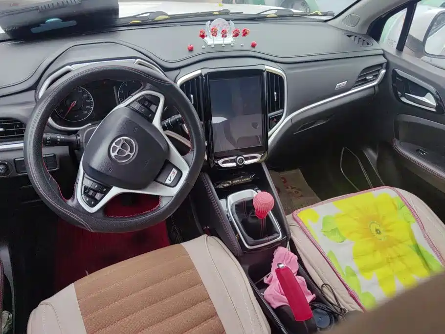 Zhonghua V3 2017 2017 1.5L Manual Elite