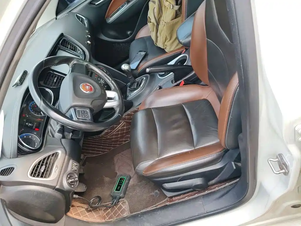 Fiat Viaggio 2015 2015 1.4T Manual Sport Edition