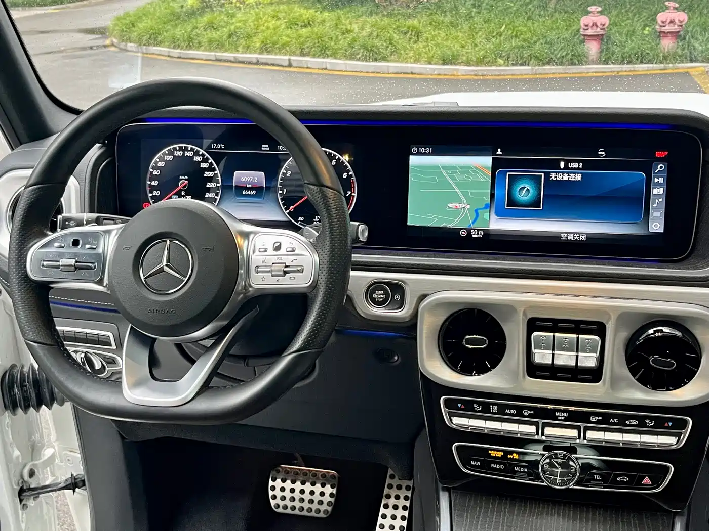 MERCEDES-BENZ G-CLASS