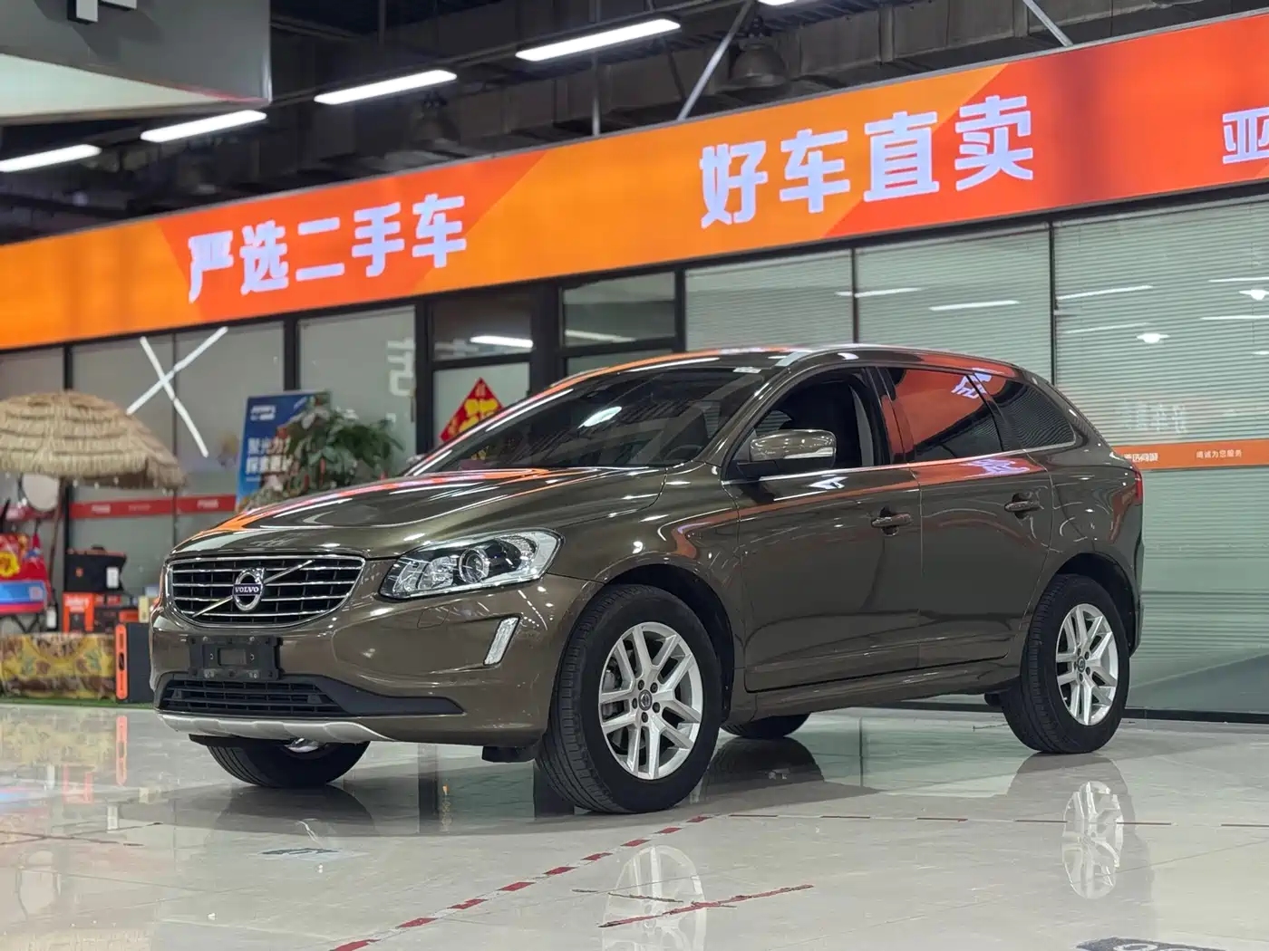 Фото 1 - Volvo XC60