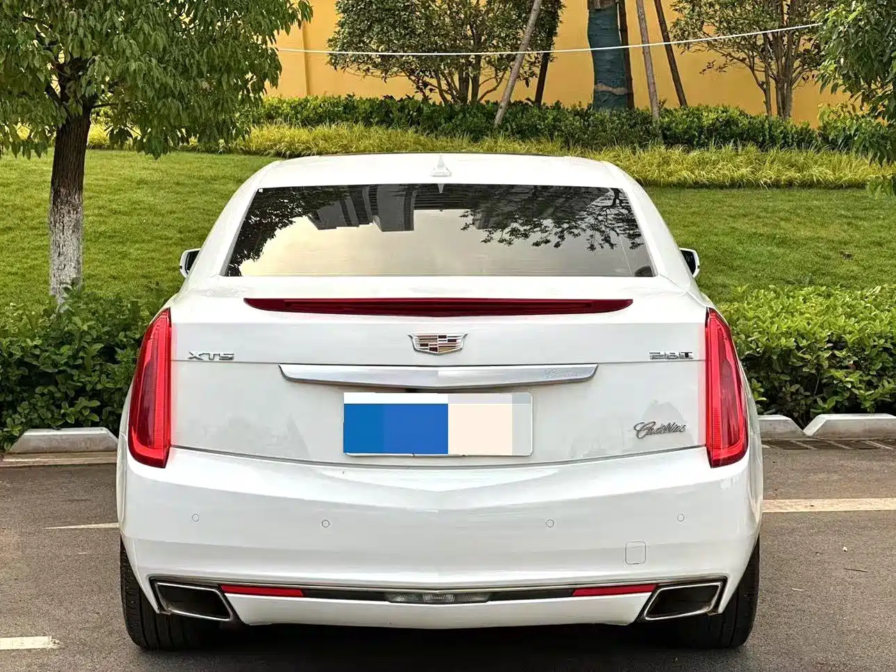 Cadillac XTS 2016 2015 28T Luxury