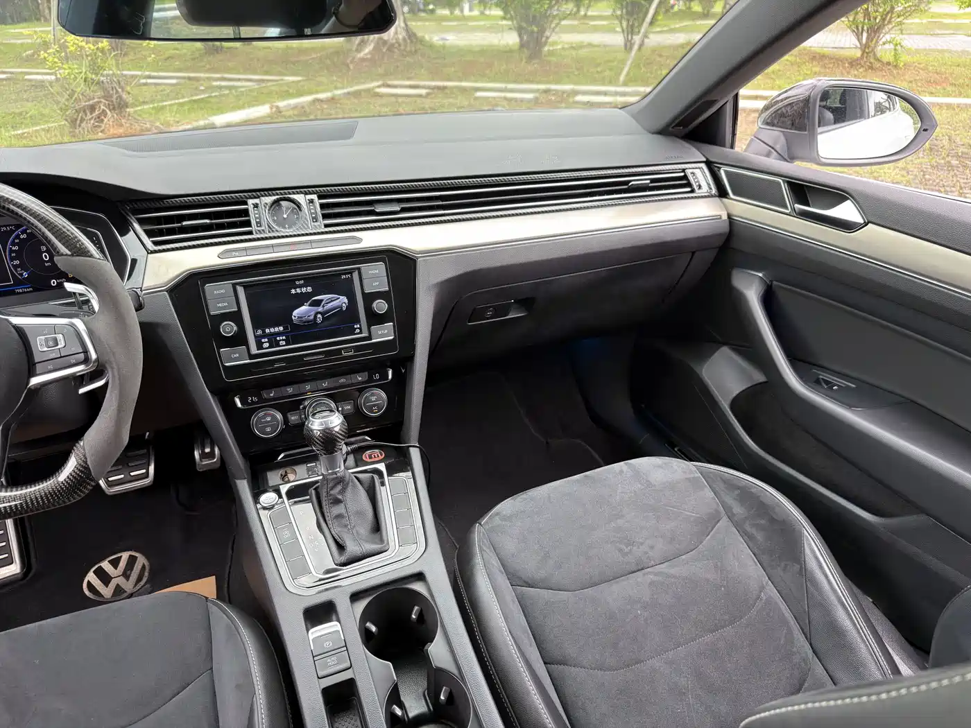 Volkswagen FAW-Volkswagen CC 2019 330TSI Luxury Appearance (China V) фото 10