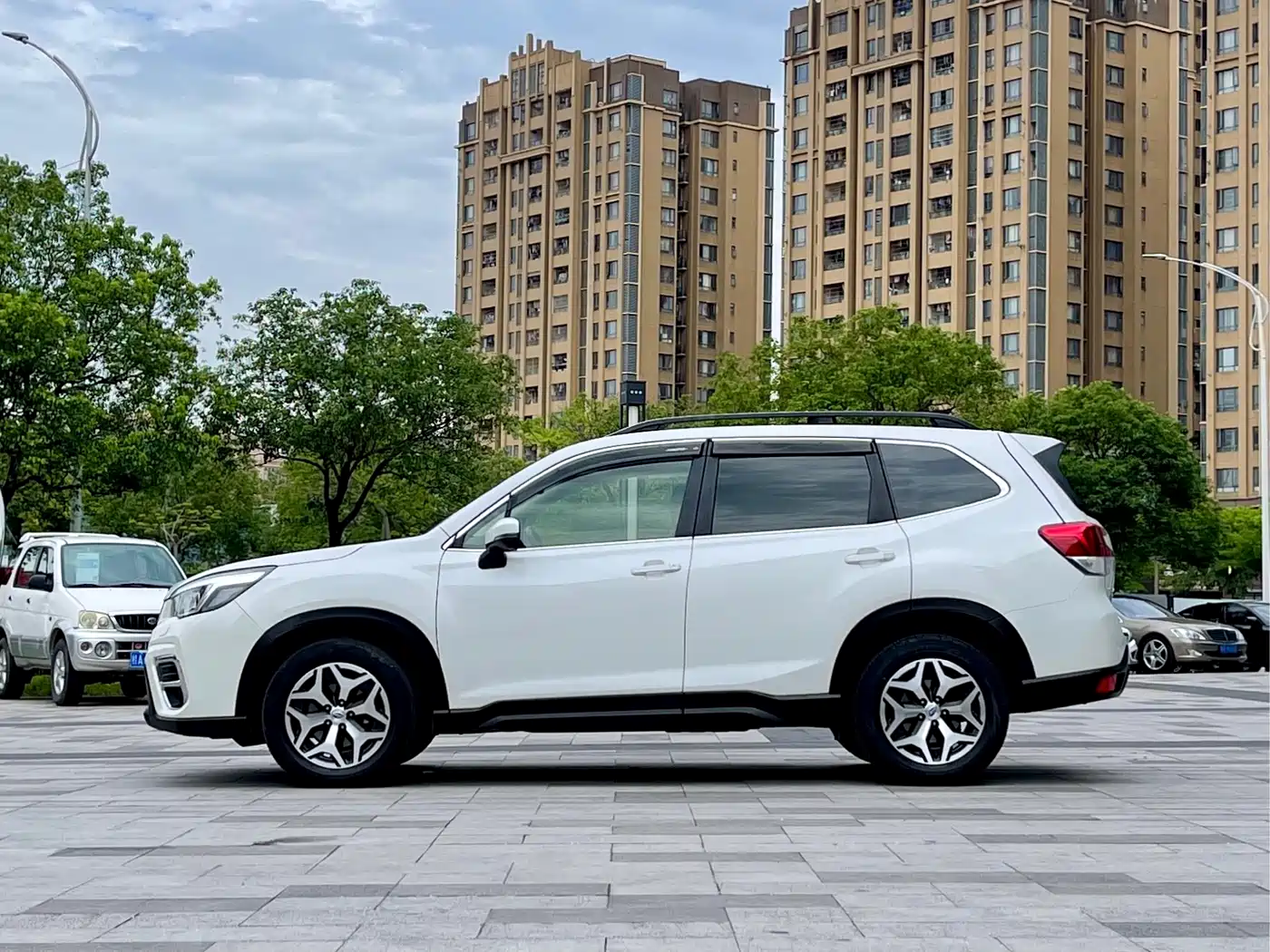 SUBARU FORESTER