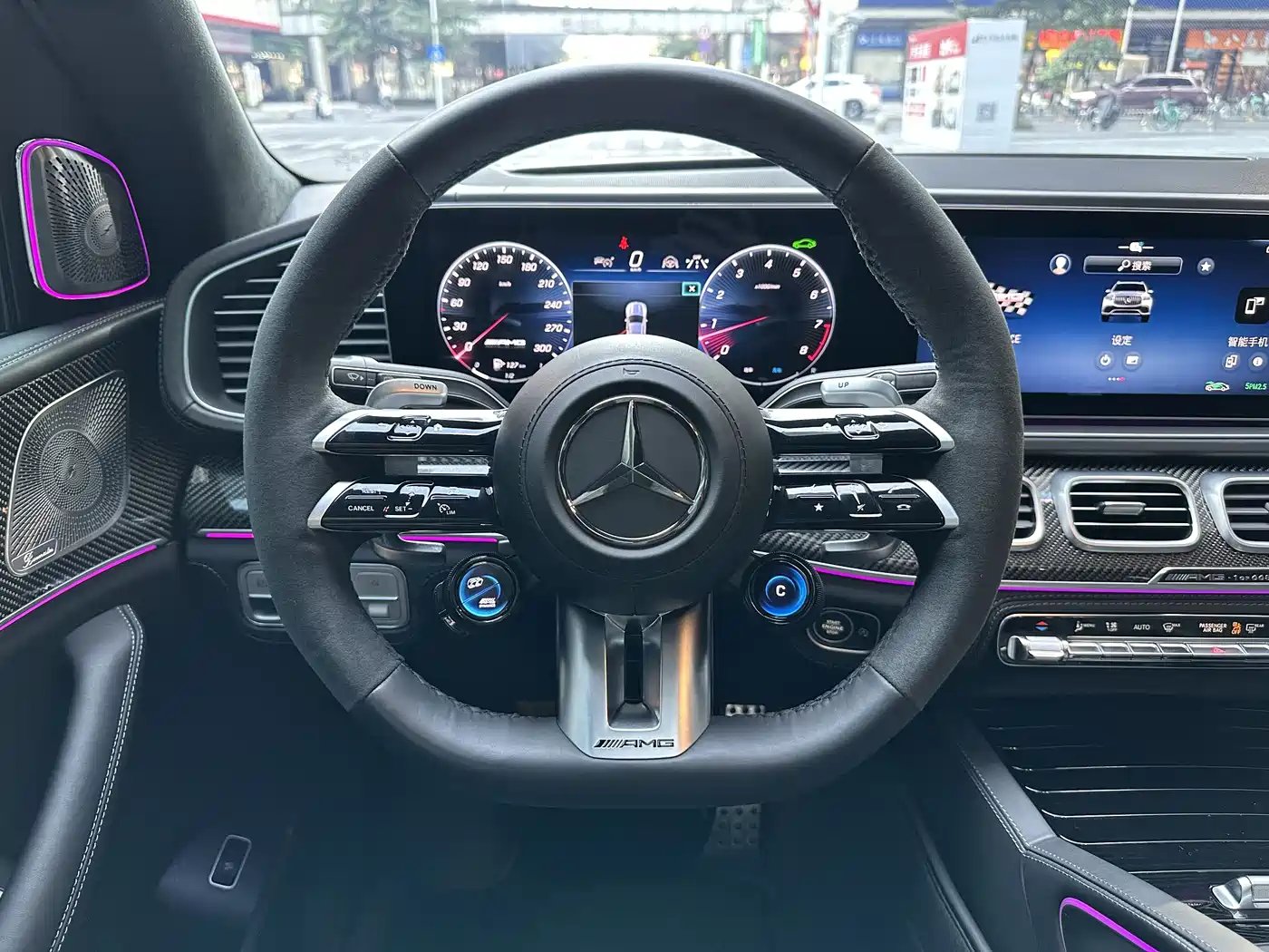Mercedes-Benz GLS AMG 2024 AMG GLS 63 4MATIC+ фото 8