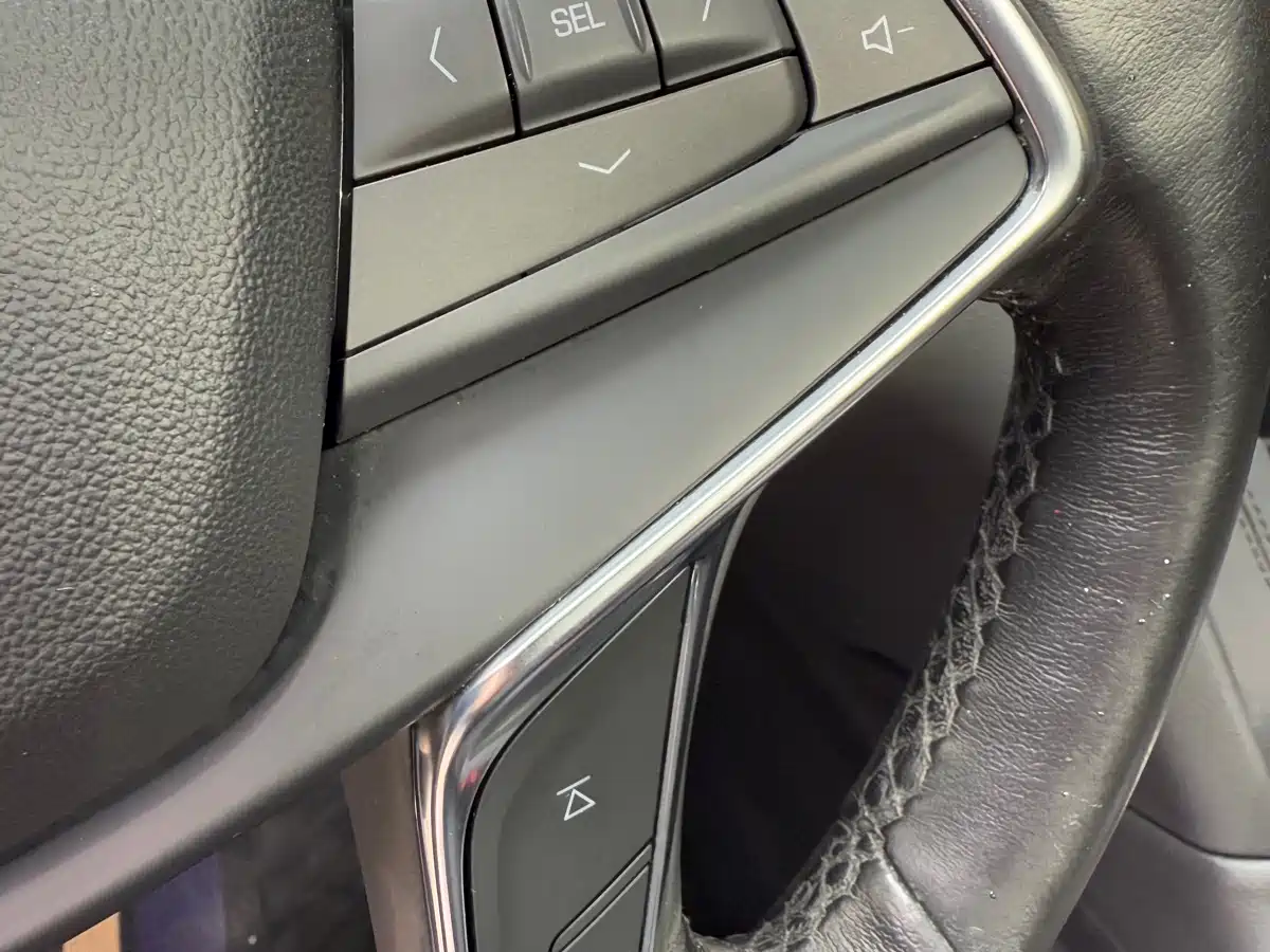 CADILLAC XT5