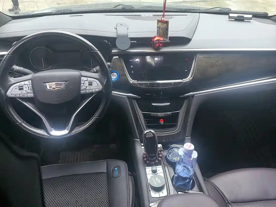 Cadillac XT6 2020 28T 6-Seater Luxury Model фото 12