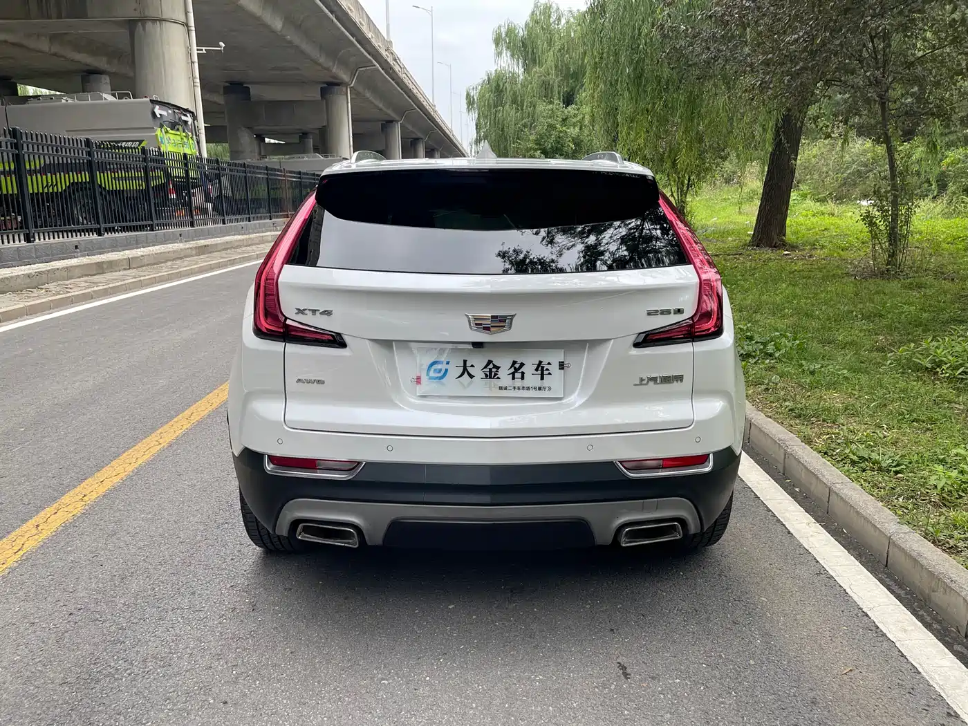 Cadillac XT4 2019 2018 Model 28T 4WD Leading