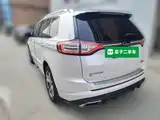 Фото 7 - Ford Edge