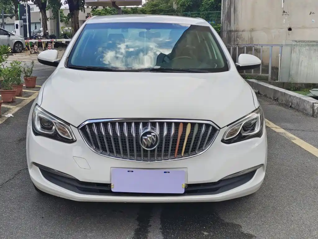Фото 2 - Buick Excelle