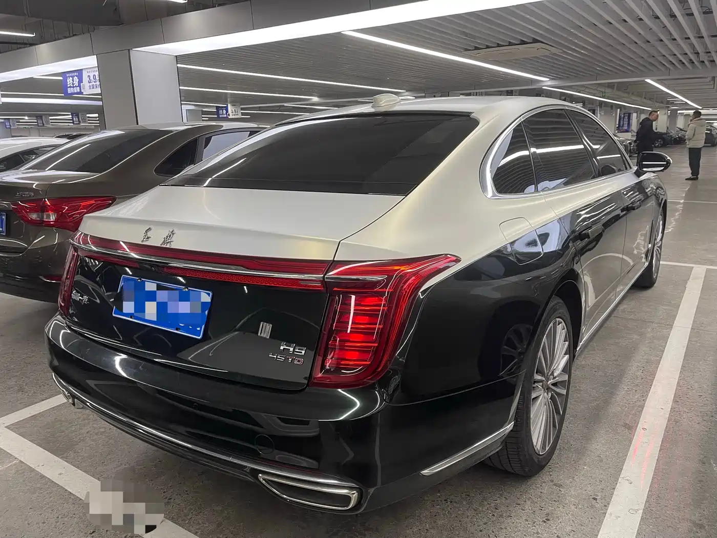  HONGQI H9
