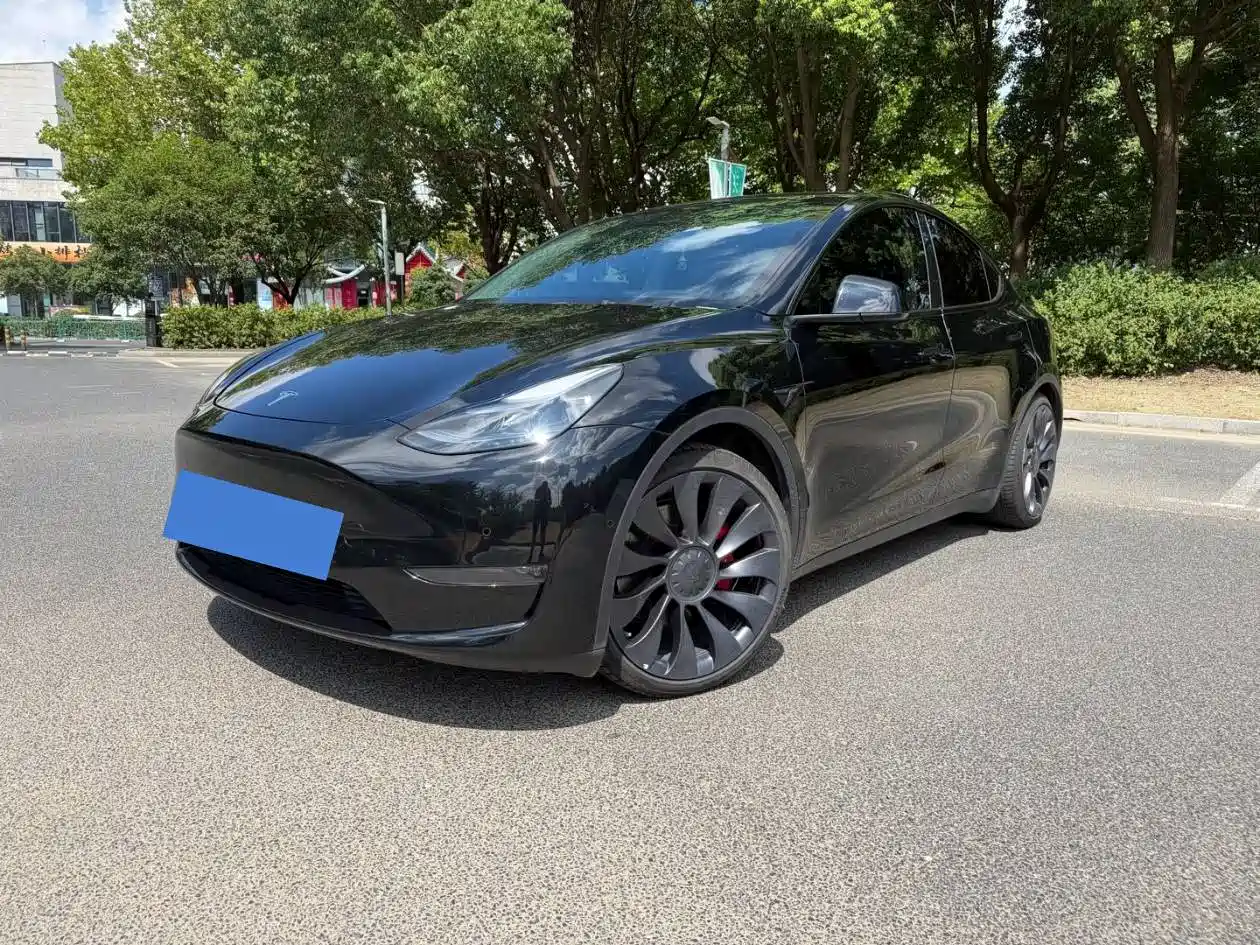 Tesla Model Y 2021