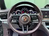 Фото 11 - Porsche Panamera
