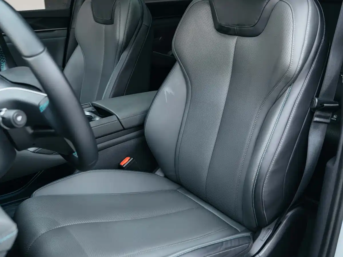 BYD Qin L 2025 DM-i Smart Drive Edition 120KM Leading фото 21