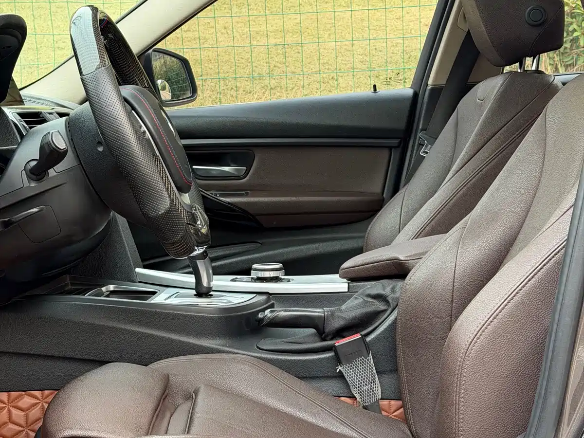 BMW 3 Series 2018 320Li Fashion Style фото 6