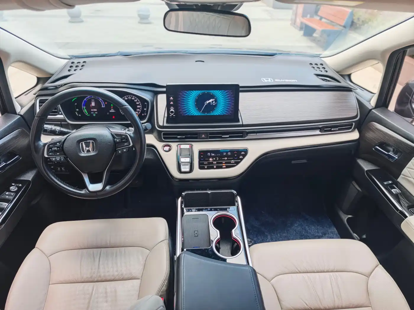 Honda Elysion 2024 2024 2.0L e:HEV Luxury Edition
