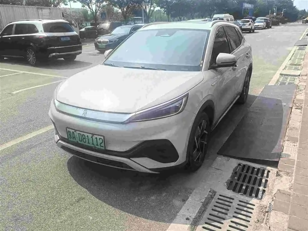 Фото 3 - BYD Yuan PLUS