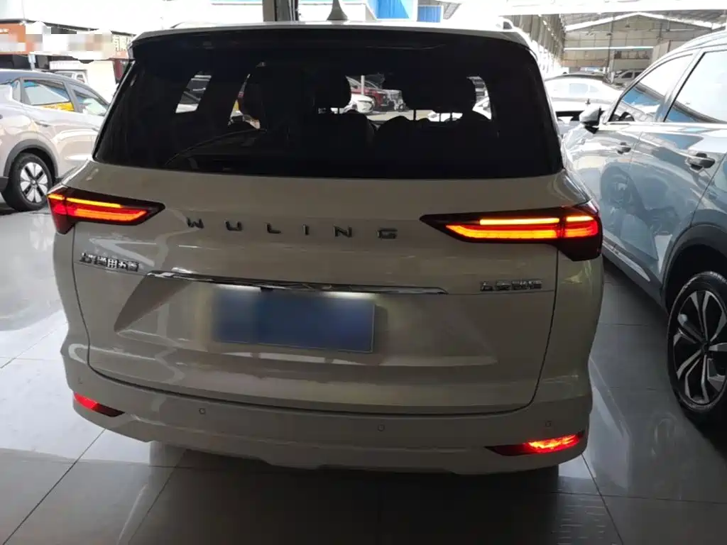 Wuling Motors Wuling Victory 2022 2022 Facelift 280T 1.5T CVT Flagship