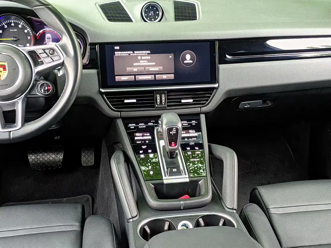 Porsche Cayenne New Energy 2023 2022 Cayenne E-Hybrid 2.0T Platinum Edition