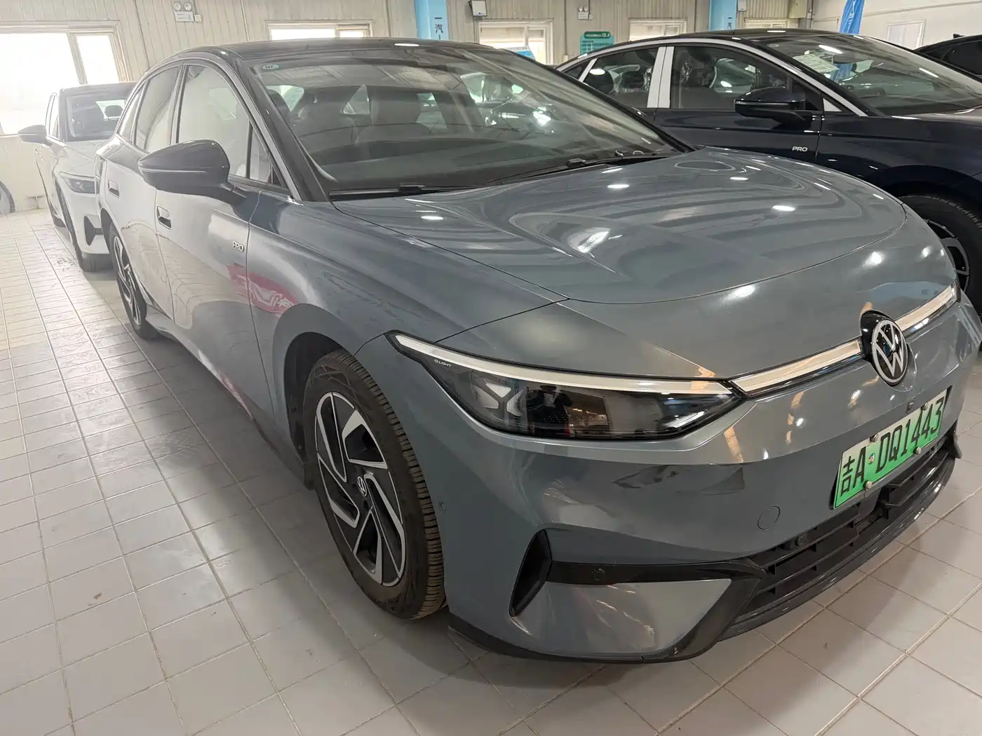 VOLKSWAGEN ID.7 VIZZION