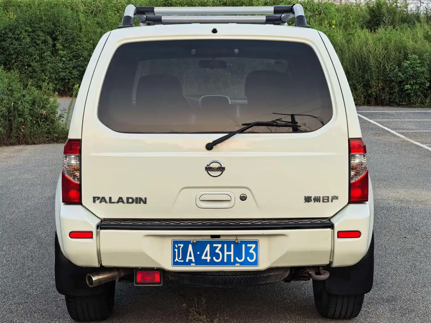Nissan Paladin 2015 2013 2.4L 2WD Standard China V