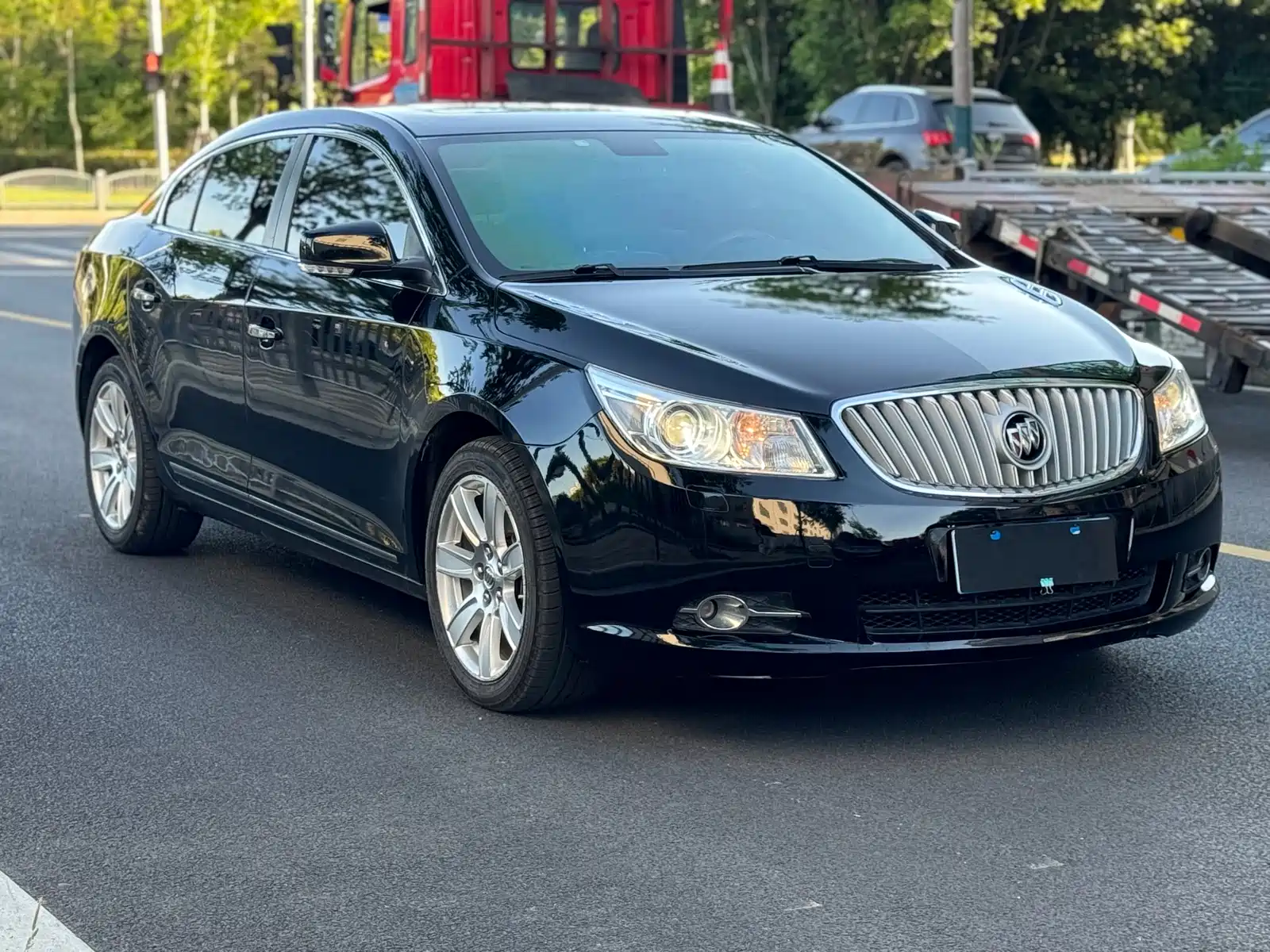Фото 3 - Buick LaCrosse