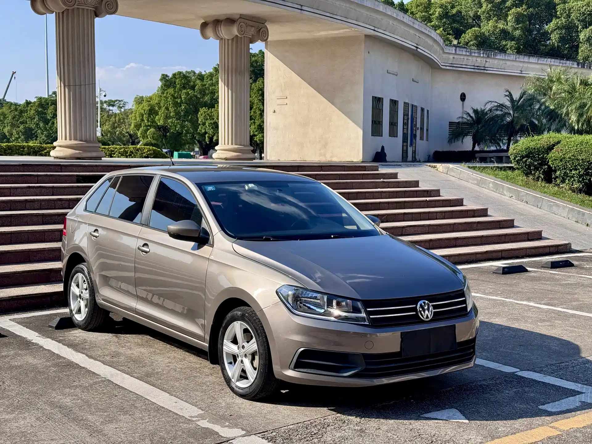 Photo 3 - Volkswagen Santana