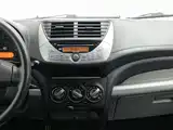 Photo 12 - Suzuki Alto