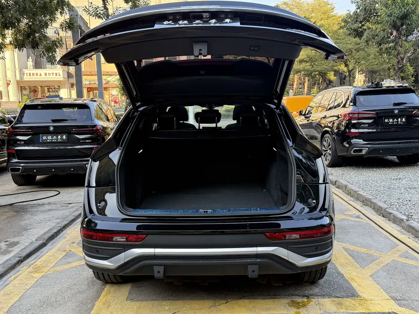 Audi Q5L Sportback 2022 Facelift 45 TFSI Luxury Style фото 17