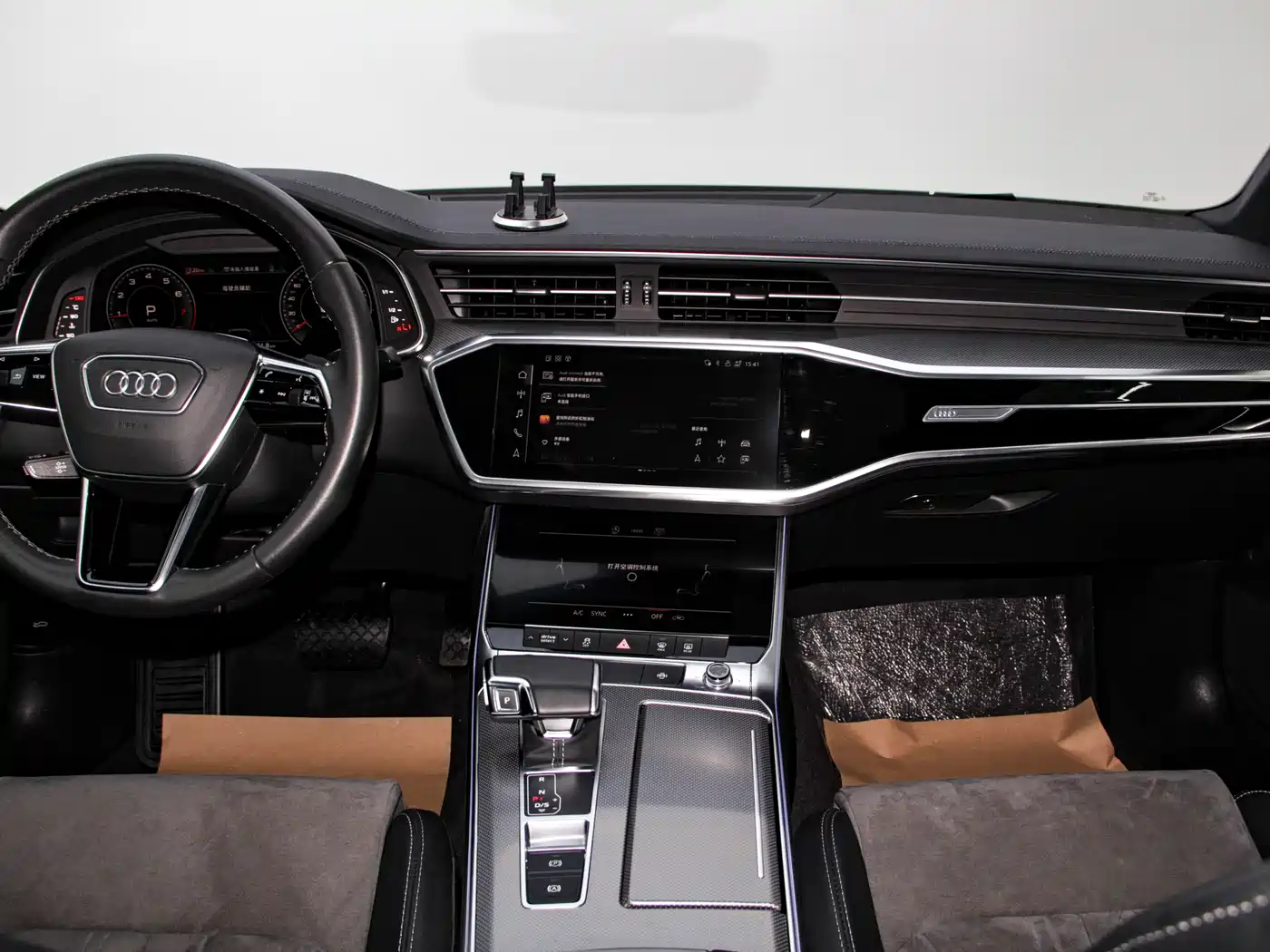 Audi A6L 2021 40 TFSI Luxury Sport фото 8