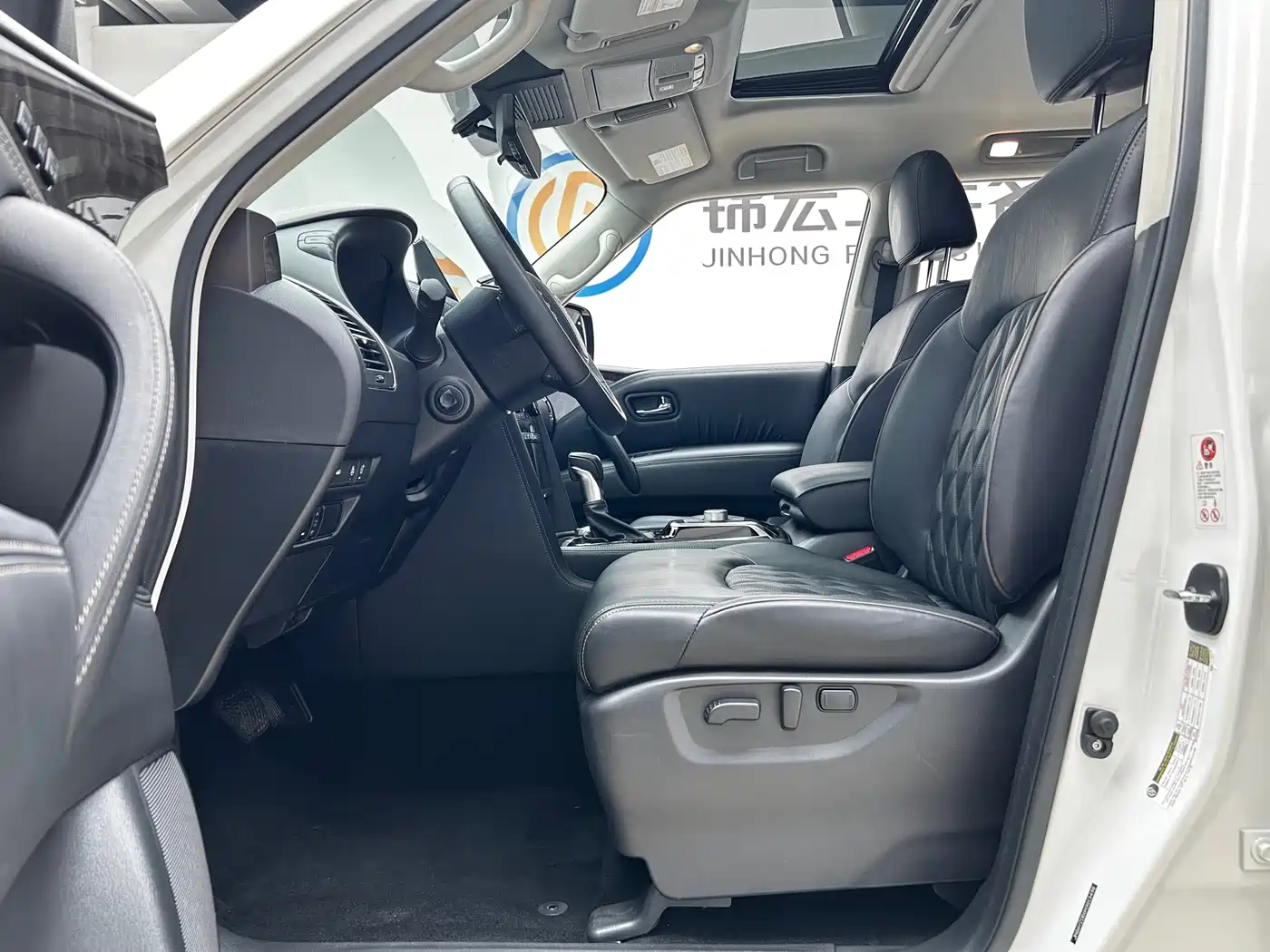Nissan Patrol 2023 ARMADA 5.6L Armada Flagship Edition фото 5