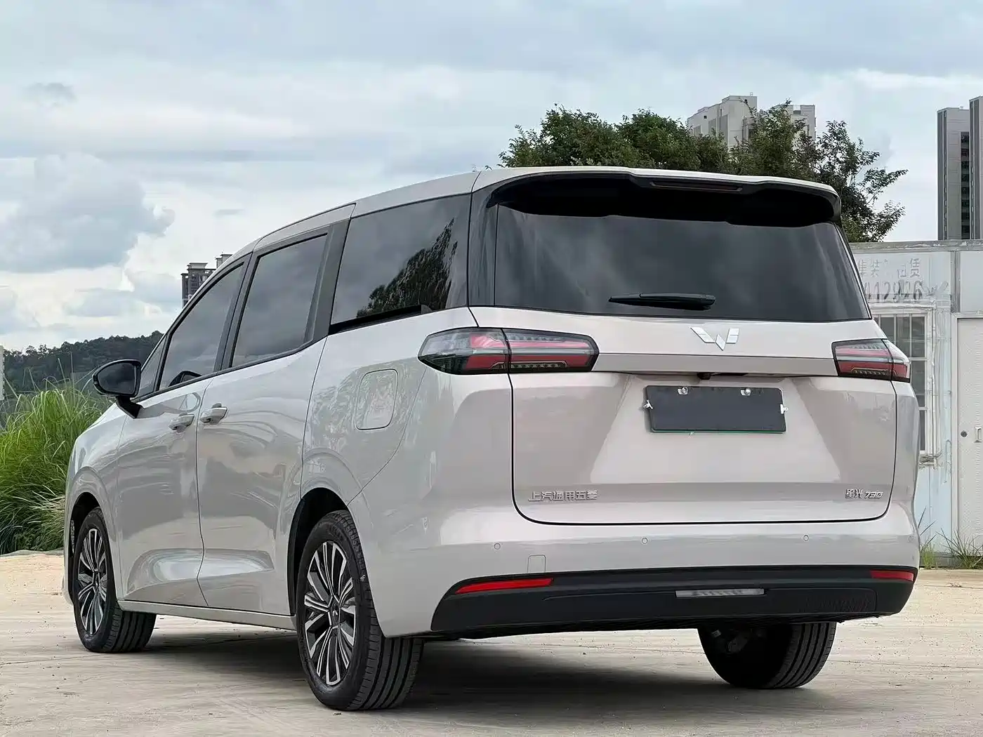 Wuling Motors Xingguang 730 New Energy 2025 2025 Model Pure Electric Base Version
