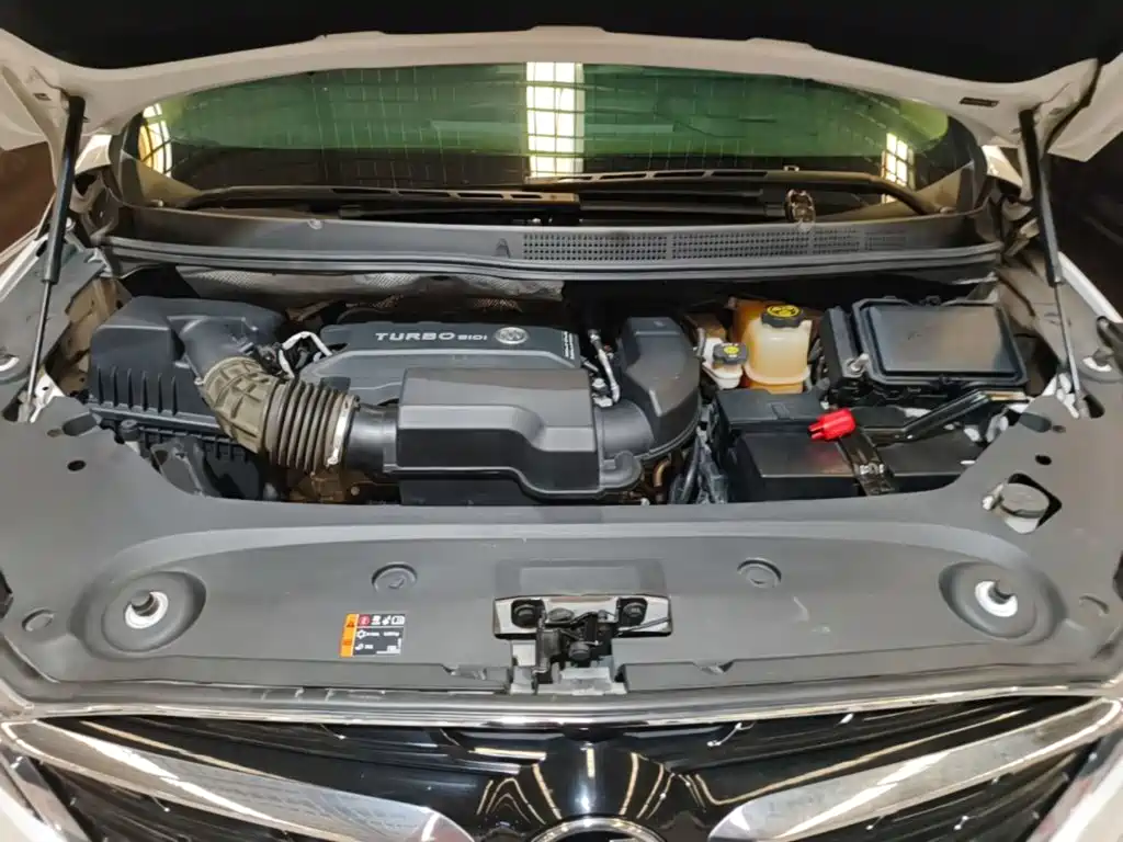 Фото 20 - Buick GL8