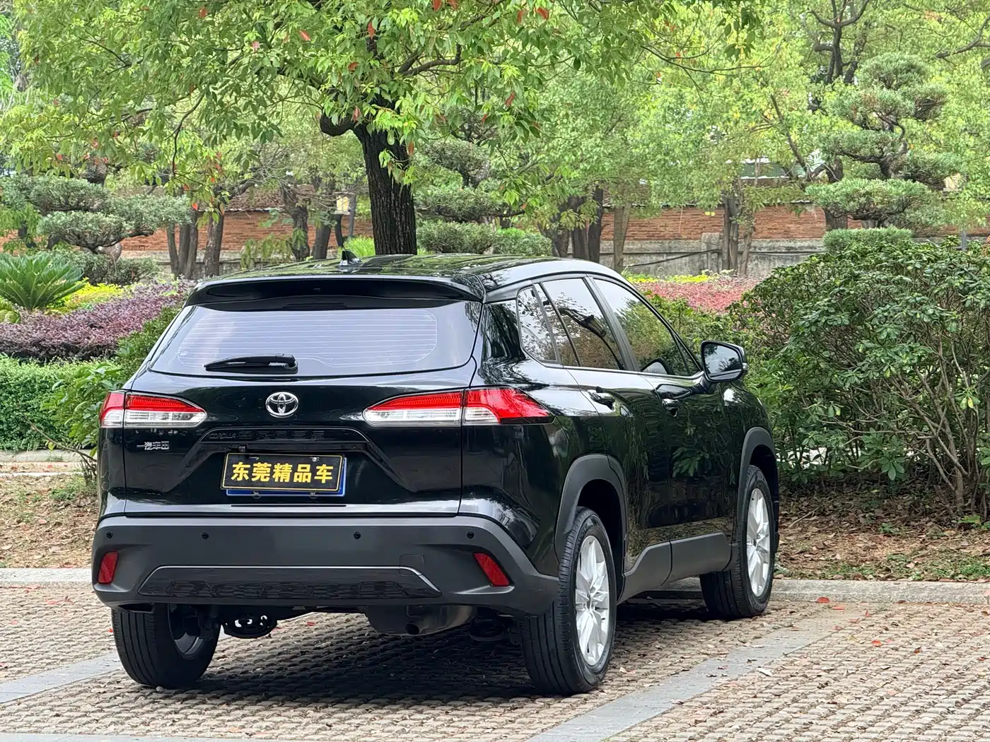 Toyota Corolla Cross 2023 2.0L Elite Edition фото 4