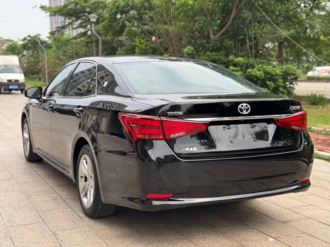 Toyota Crown 2015 2.5L Smart Edition фото 5