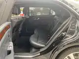 Фото 5 - Mercedes-Benz E-Class