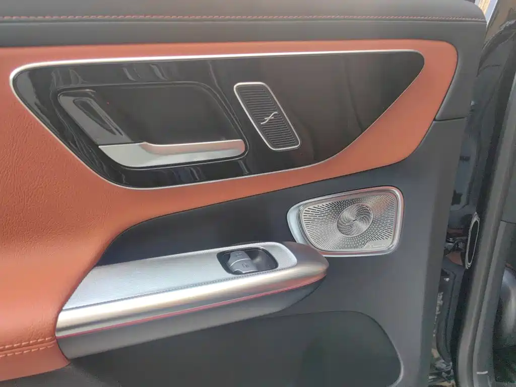 Фото 14 - Mercedes-Benz GLC