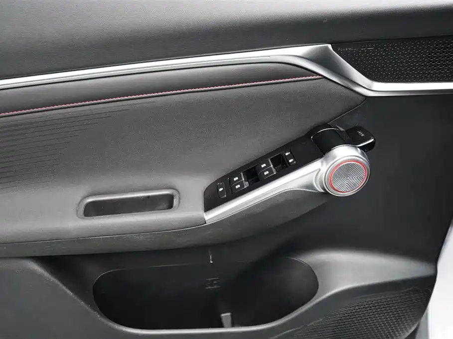 GAC Trumpchi Yingku 2022 Model 1.5T Supernova Pro Edition фото 5