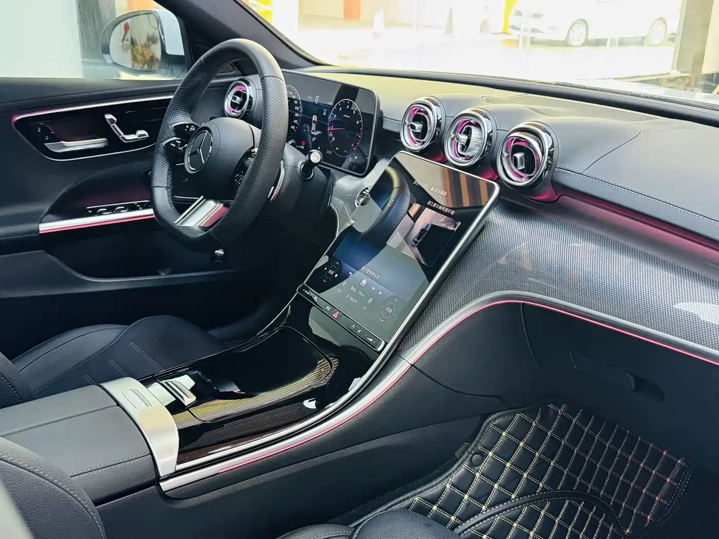 Mercedes-Benz C-Class 2024 C 260 L Sport фото 6