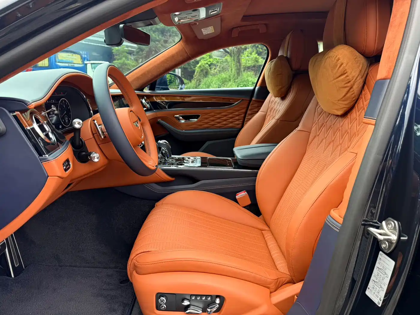 Bentley Flying Spur 2023 2023 4.0T V8 Elegance Edition