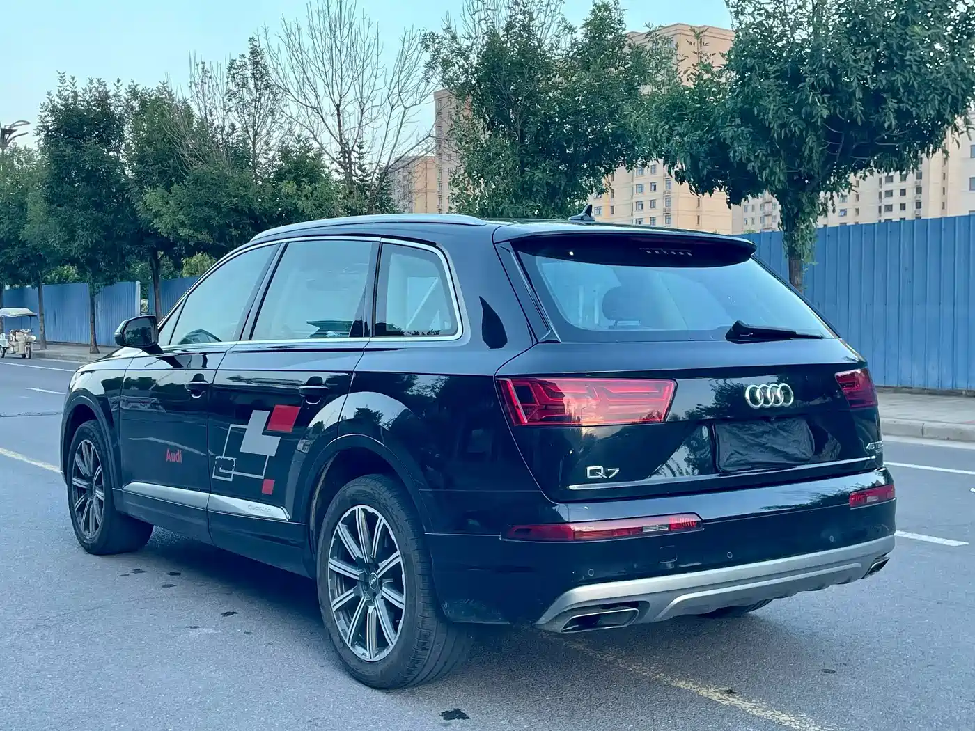 Photo 7 - Audi Q7